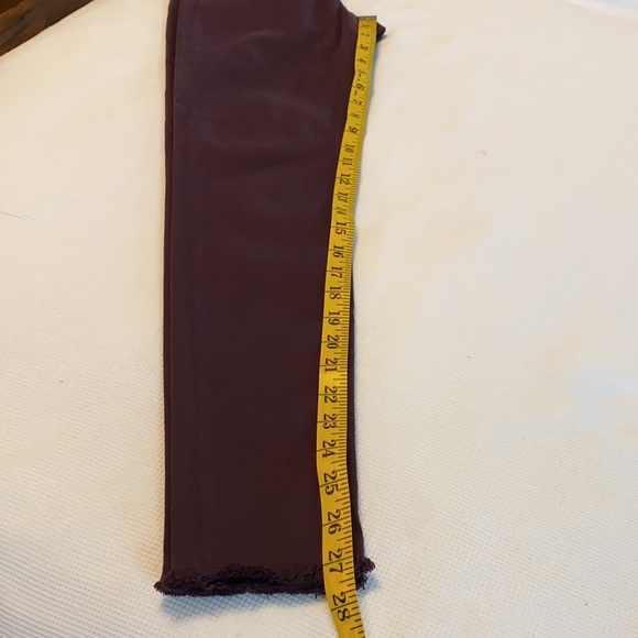 Caslon Woman’s Skinny Burgundy Raw Hem Size 24 - Picture 9 of 12